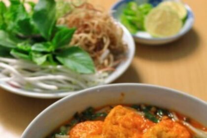cropped-best-min-vietnamese-street-foods-for-healthy-eating-jpg-6.jpg